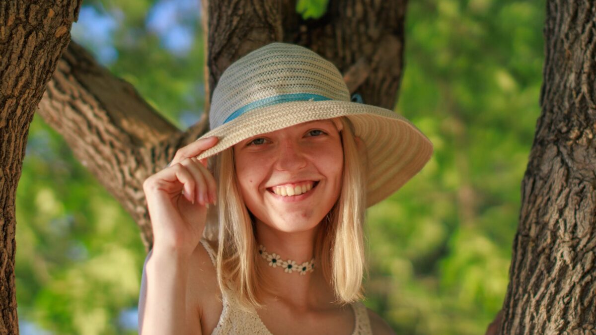 Portrait mit geringer Schärfentiefe und unscharfem Bokeh-Hintergrund